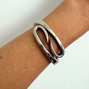 Vintage Silver Curved Abstract Clamper Cuff Bracelet